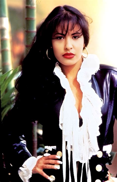 selena quintanilla photoshoot|These Photos Of Selena Quintanilla Are Iconic